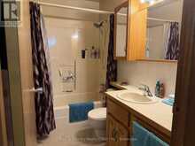 255 LONDON DRIVE | Thunder Bay Ontario | Slide Image Fifteen