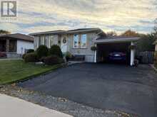 255 LONDON DRIVE | Thunder Bay Ontario | Slide Image Two