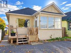 608 MARKS STREET S Thunder Bay Ontario, P7E 1M8