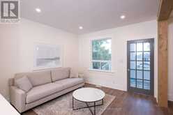 16 CROWN STREET | Thunder Bay Ontario | Slide Image Two