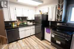 114 CAROLINE STREET | Thunder Bay Ontario | Slide Image Thirteen