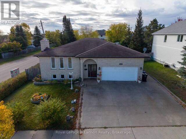 101 SUNCREST PLACE Thunder Bay Ontario, P7A 8A2 - Property For Sale
