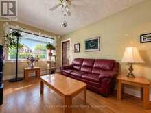 362 MCKELLAR STREET N | Thunder Bay Ontario | Slide Image Four