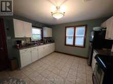 195 EMPRESS AVENUE S | Thunder Bay Ontario | Slide Image Four