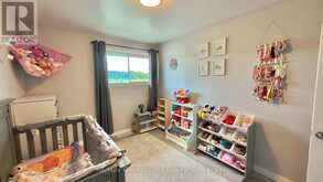 177 MATTHEWS STREET | Thunder Bay Ontario | Slide Image Sixteen