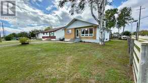 177 MATTHEWS STREET | Thunder Bay Ontario | Slide Image Two