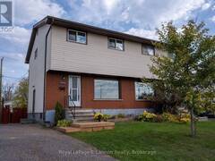 103A REDWOOD AVENUE W Thunder Bay Ontario, P7C 1Z3