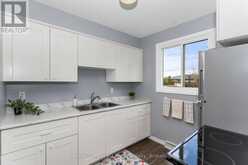 103A REDWOOD AVENUE W | Thunder Bay Ontario | Slide Image Two