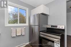 103A REDWOOD AVENUE W | Thunder Bay Ontario | Slide Image Five