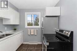 103A REDWOOD AVENUE W | Thunder Bay Ontario | Slide Image Six