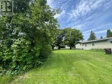 108-106 THIRD STREET | Rainy River Ontario | Slide Image Four