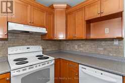 615 HOLLYLANE STREET | Thunder Bay Ontario | Slide Image Twelve