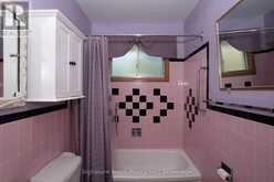 615 HOLLYLANE STREET | Thunder Bay Ontario | Slide Image Thirty