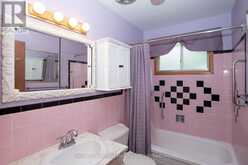 615 HOLLYLANE STREET | Thunder Bay Ontario | Slide Image Thirty-one
