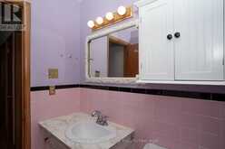 615 HOLLYLANE STREET | Thunder Bay Ontario | Slide Image Thirty-two