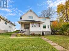 230 FOURTH STREET N | Kenora Ontario | Slide Image One