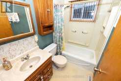 403 CHURCHILL DRIVE W | Thunder Bay Ontario | Slide Image Thirteen