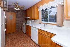 403 CHURCHILL DRIVE W | Thunder Bay Ontario | Slide Image Three