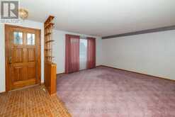 403 CHURCHILL DRIVE W | Thunder Bay Ontario | Slide Image Six