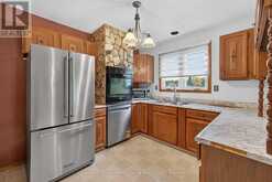 25 CAMBRIAN DRIVE | Kenora Ontario | Slide Image Ten