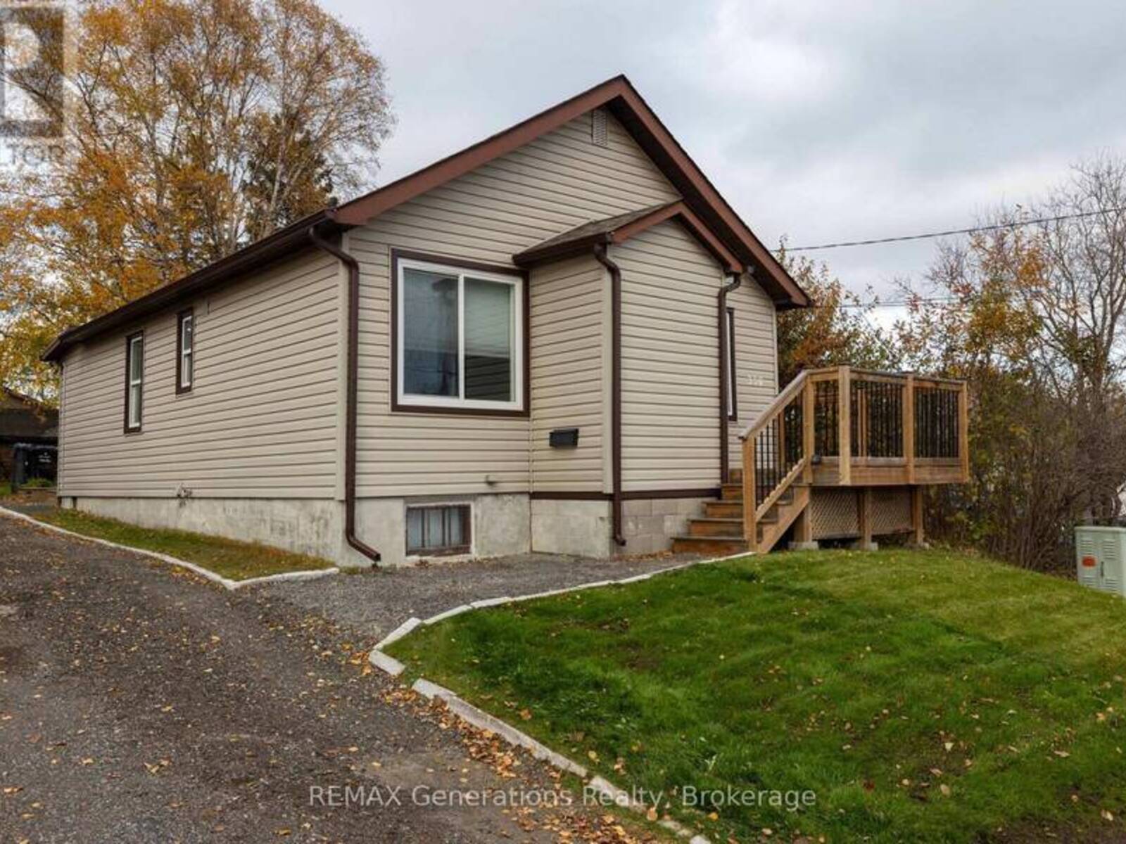 356 ELLIOTT STREET, Thunder Bay, Ontario P7A 1N2