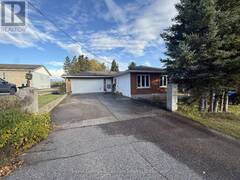 24 FIRST AVENUE Sioux Lookout Ontario, P8T 1E8