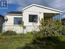 30 QUEEN STREET | Sioux Lookout Ontario | Slide Image Fourteen