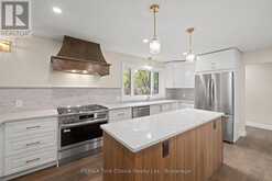 2110 WHITEGATES DRIVE | Thunder Bay Ontario | Slide Image Fifteen