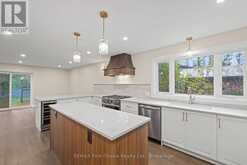 2110 WHITEGATES DRIVE | Thunder Bay Ontario | Slide Image Sixteen