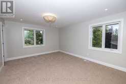 2110 WHITEGATES DRIVE | Thunder Bay Ontario | Slide Image Twenty-two
