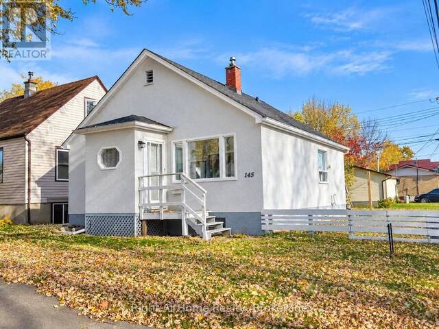 145 KENOGAMI AVENUE S Thunder Bay Ontario, P7B 4R8 - 4 Bedrooms Home For Sale