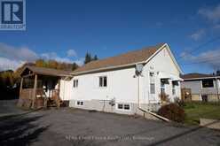 729 HODDER AVENUE | Thunder Bay Ontario | Slide Image Two