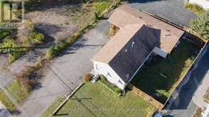 729 HODDER AVENUE | Thunder Bay Ontario | Slide Image Six