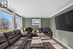 1038 1/2 PARK STREET | Kenora Ontario | Slide Image Six