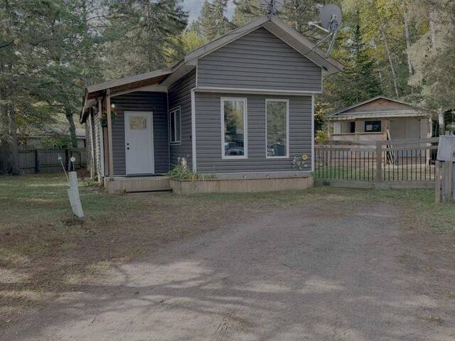 13 HORNBILL CRESCENT Thunder Bay Ontario, P7A 0K1 - 2 Bedrooms Home For Sale