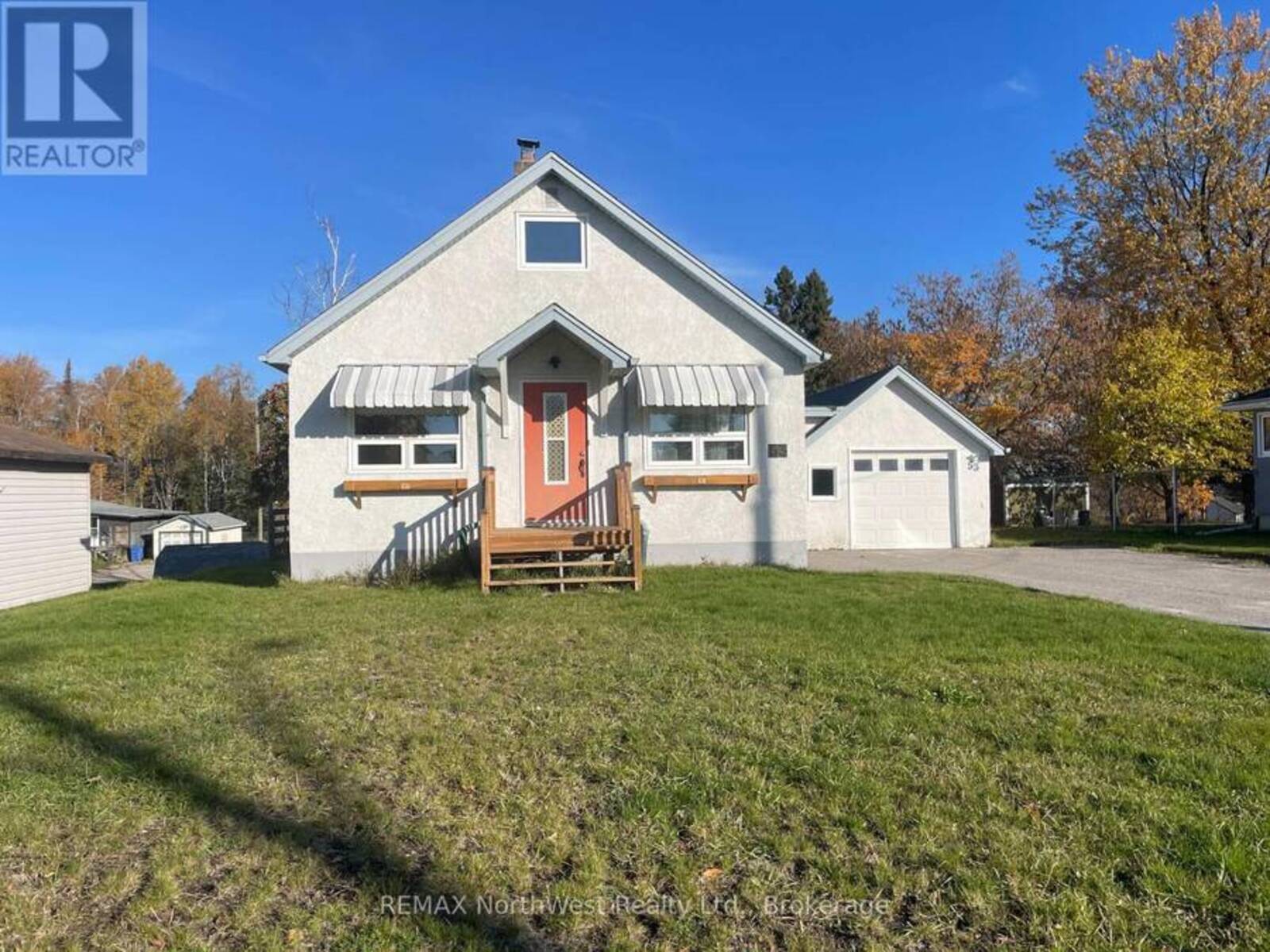 53 DAVIS STREET, Dryden, Ontario P8N 1R7