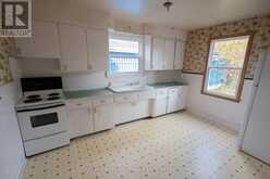 174 CLARKE STREET | Thunder Bay Ontario | Slide Image Seventeen