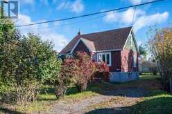 174 CLARKE STREET | Thunder Bay Ontario | Slide Image Two