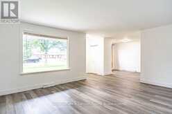 356 KINGSWAY AVENUE | Thunder Bay Ontario | Slide Image Four