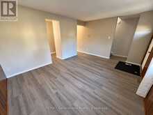 490 LANARK CRESCENT | Thunder Bay Ontario | Slide Image Four