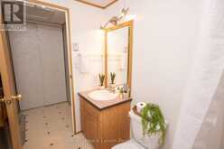 580 11/17 HIGHWAY | Nipigon Ontario | Slide Image Twenty