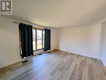 545 LANARK CRESCENT | Thunder Bay Ontario | Slide Image Six