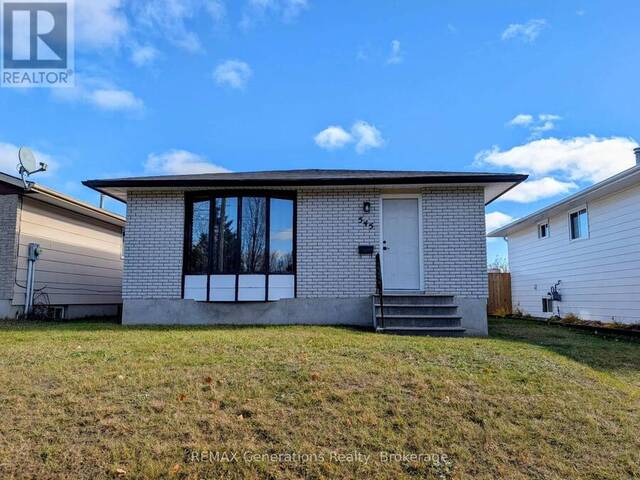 545 LANARK CRESCENT Thunder Bay Ontario, P7A 7V7 - 2 Bedrooms Home For Sale