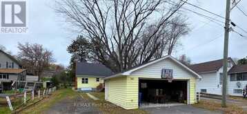 345 8TH AVE AVENUE S | Kenora Ontario | Slide Image Thirty-five