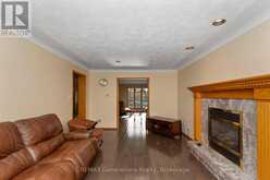 312 WADE CRESCENT | Thunder Bay Ontario | Slide Image Ten