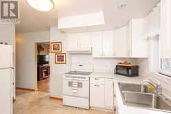 1690 LAKESHORE DRIVE | Thunder Bay Ontario | Slide Image Eleven