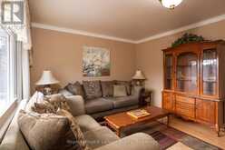 1690 LAKESHORE DRIVE | Thunder Bay Ontario | Slide Image Three