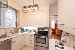 98 SUMMIT AVENUE | Thunder Bay Ontario | Slide Image Fifteen
