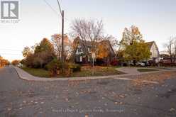 98 SUMMIT AVENUE | Thunder Bay Ontario | Slide Image Forty-five