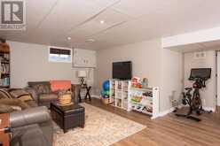 562 LESLIE AVENUE | Thunder Bay Ontario | Slide Image Thirty-two